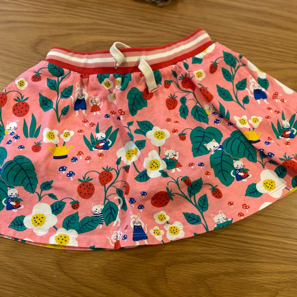 Mini Boden Pink Lemonade Strawberry Patch Skort